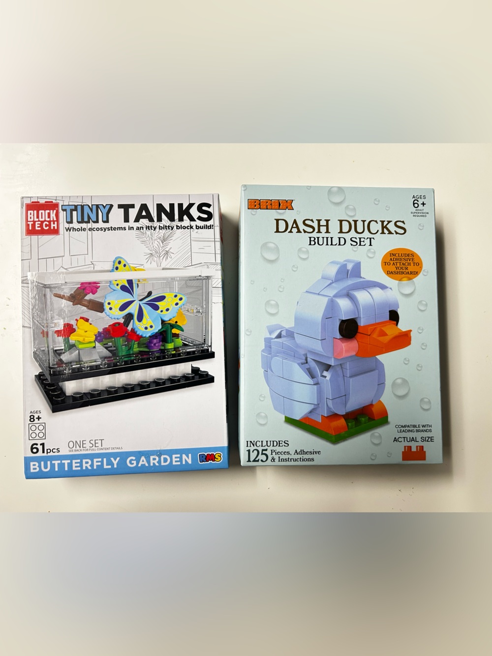 Pack of 2 LEGOS DASH DUSCKS and Tiny Tanks Blocks Bricks Toys for Children NEW 2